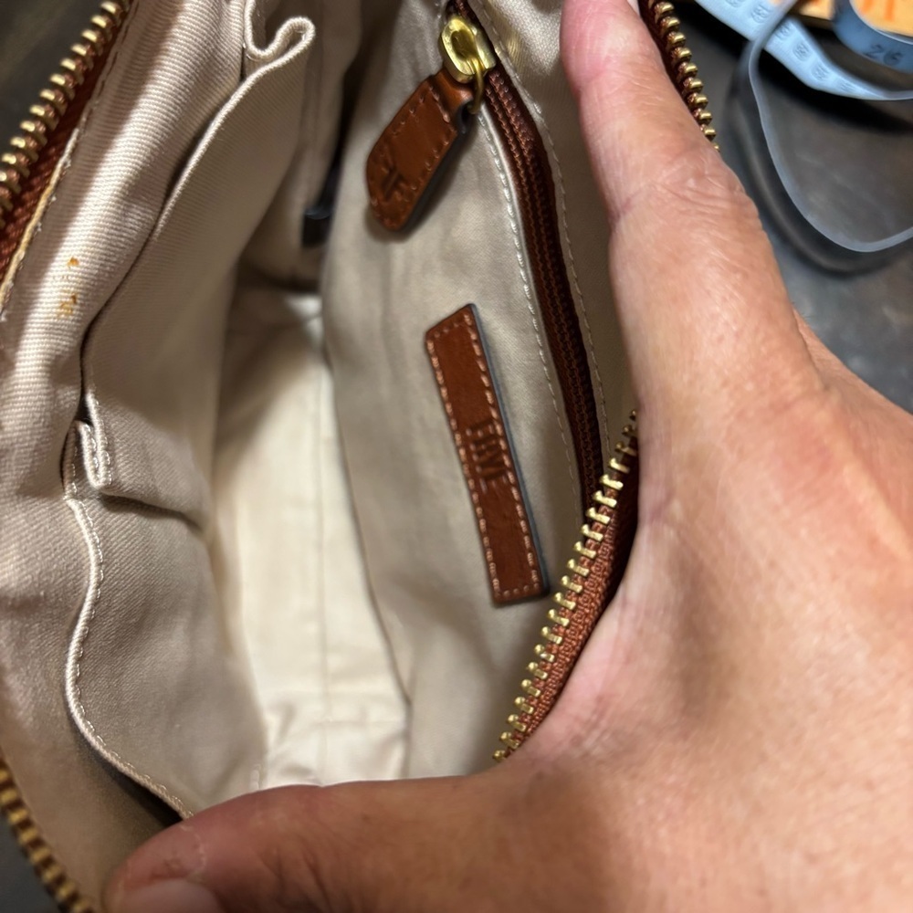 Frye llana Harness Leather Small Saddle Bag
Crossbody Brown Cognac - Picture 7 of 10